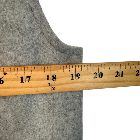 Vineyard Vines Fringe Vest Gray Wool Blend Preppy Coastal Layering Small - Picture 10 of 12